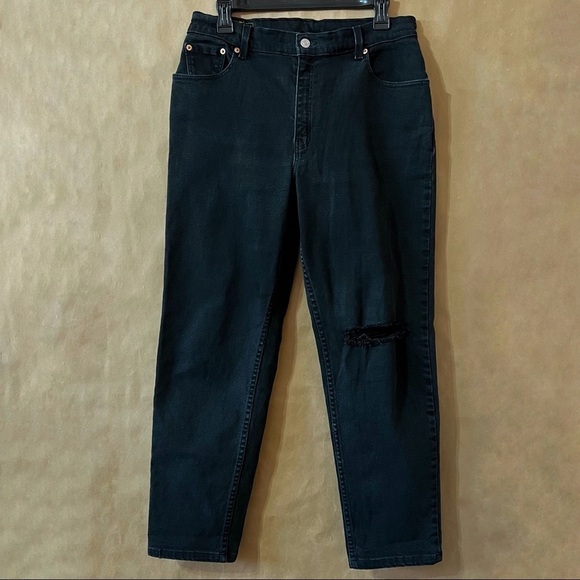 Levi’s Vintage 550 Distressed High Rise Relaxed Fit Tapered Mom Jeans Size 32 - Picture 1 of 16
